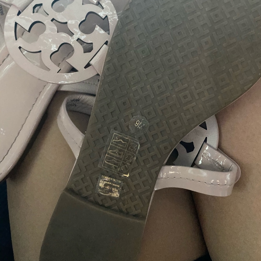 BRAND NEW Tory Burch Miller Sandals - Picture 3 of 5